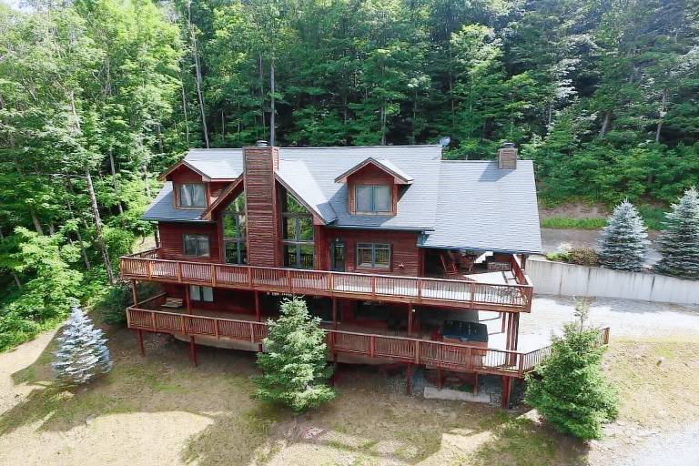 House Snowshoe