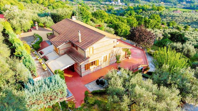 Ferienwohnung in Terni für max. 4 Personen Ferienwohnung in Terni für max. 4 Personen