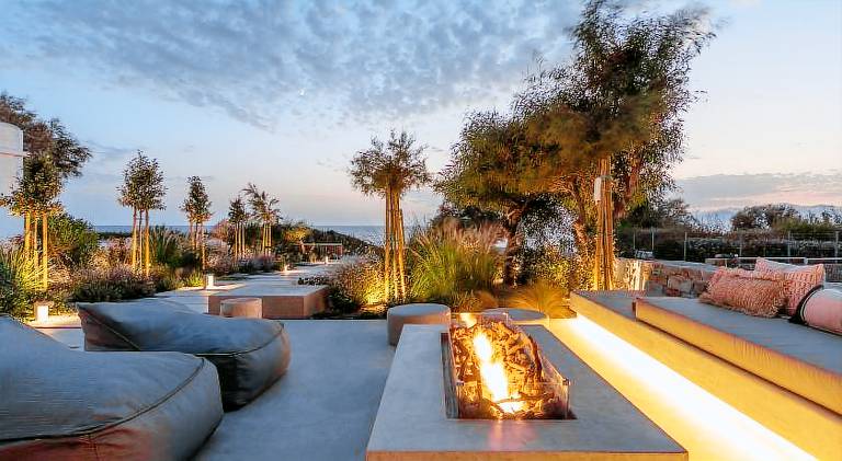 Beachfront 3BR Villa Iremia in Naxos in Naxos