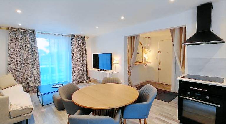 Rental apartment with 2 rooms for 4 persons — photo 2