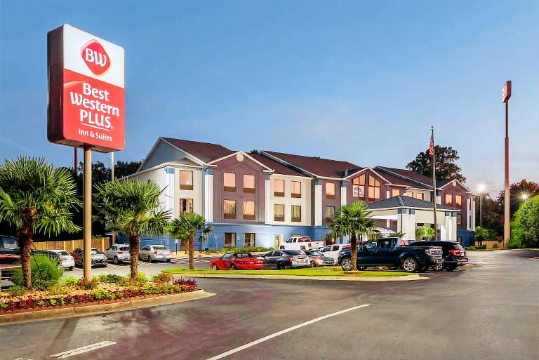 Best Western Plus McDonough Inn & Suites