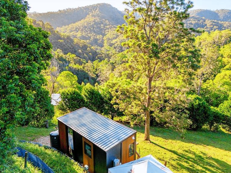 Amazing Tiny House in Tamborine Mountain Queensland