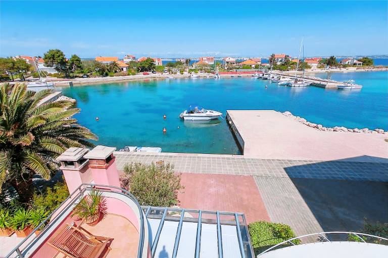 Apartma Lukoran
