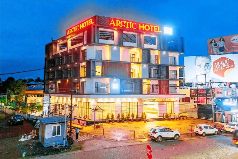 Arctic Hotel