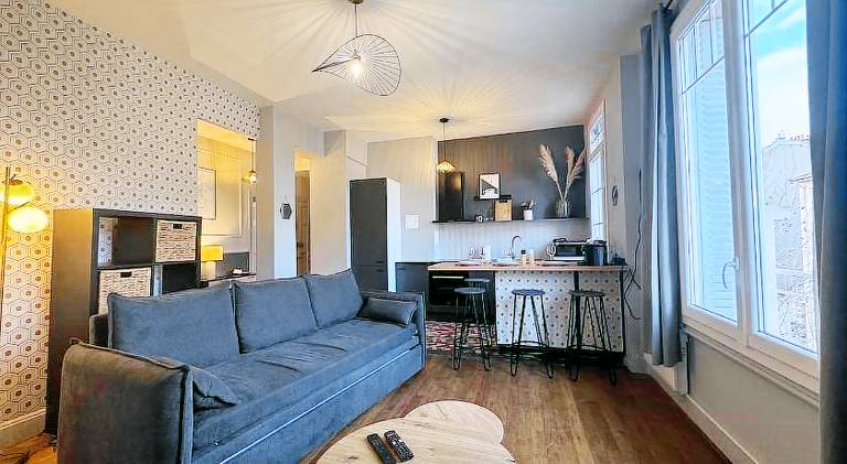 Apartment with 1 room for 4 persons in Vichy