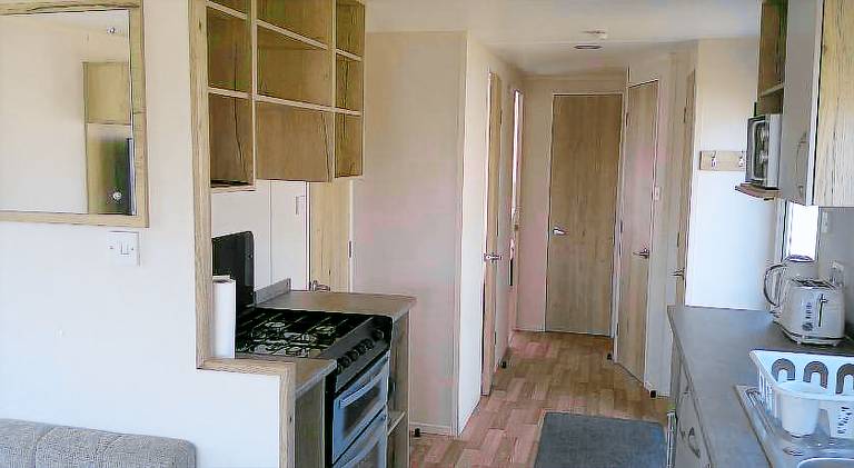 Kingfisher New Horizon KF II 8 Berth, heated, Close to site entrance — photo 4