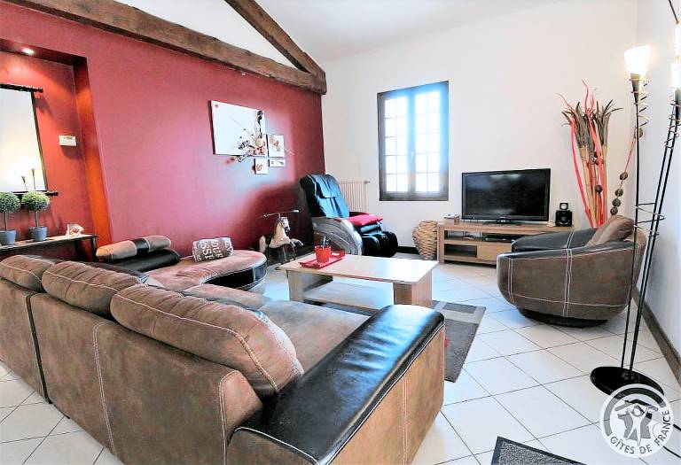 Nice gite with yard & terrace | Pets are welcome — photo 3