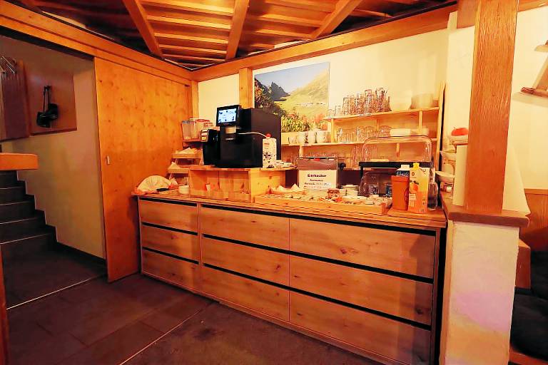 Holiday apartment with terrace & grill | Mountain view — photo 4