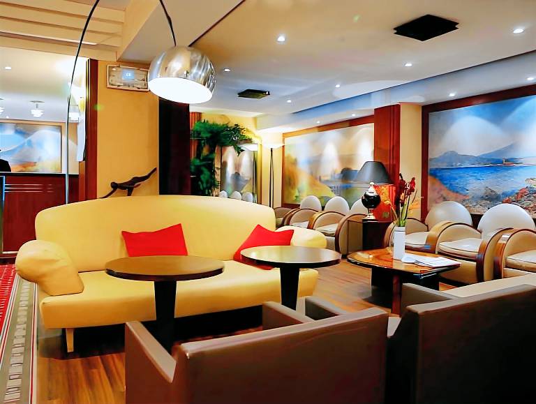 Hotel Saint Christophe Aix en Provence - City Center — photo 4
