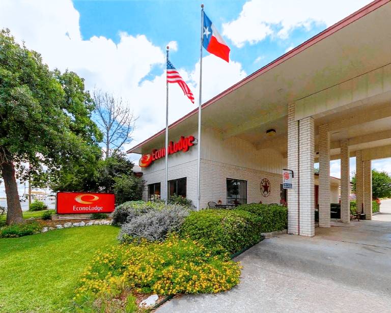 Econo Lodge Fredericksburg in Fredericksburg, TX