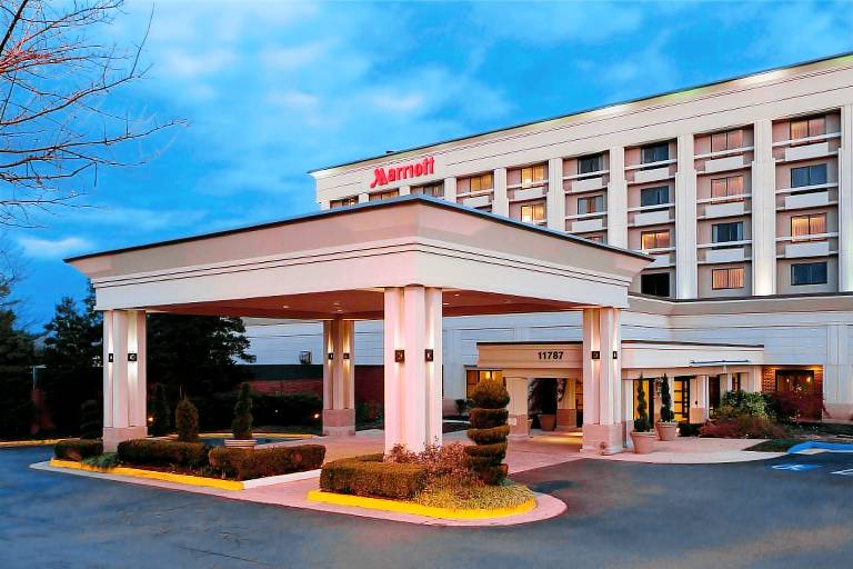 Fairfax Marriott at Fair Oaks in Fairfax, VA