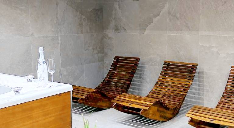 Nice rental apartment with hot tub | Next to the ski | Pets are welcome — photo 4