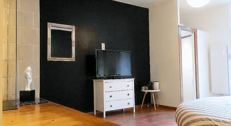 Chambre paisible avec vue sur la montagne — photo 2