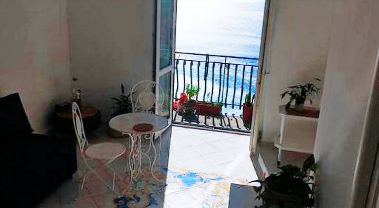 Apartment with 1 room for 4 persons — photo 3