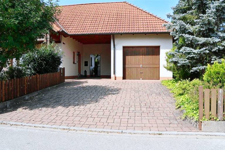 House Heilsbronn