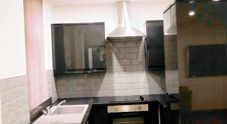 New Oxford House Apartments By Happy Days — photo 2
