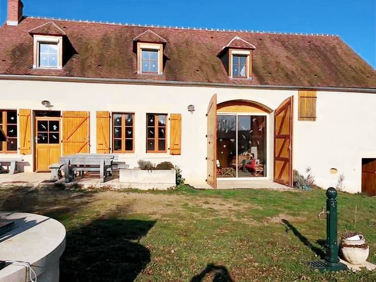 Lovely cottage with yard | Pets are welcome — photo 4