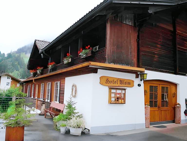 Pension Alpina in Lenk