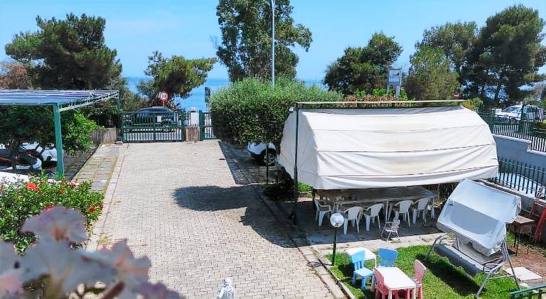 Lovely rental apartment with barbeque & garden | Next to the beach | Dogs allowed in Mascali