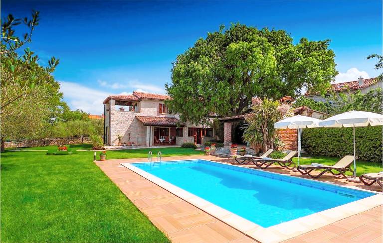 Ferienhaus in Rakovci, Baderna f&uuml;r max. 4 Personen