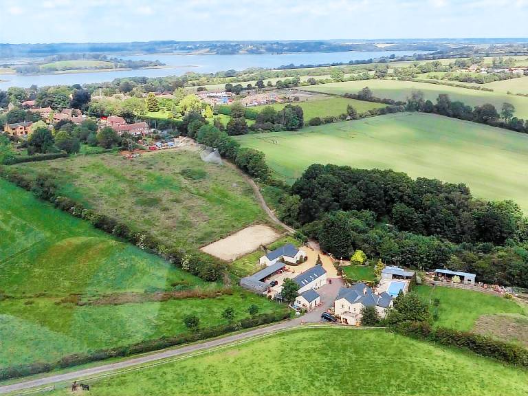 Cottage  Manton