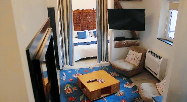 Rental apartment with pool — photo 2