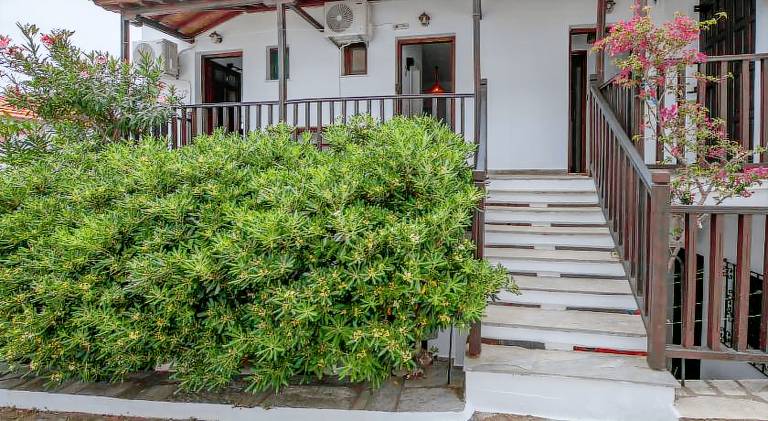 Lilian Beach Front 3 Skopelos — photo 5