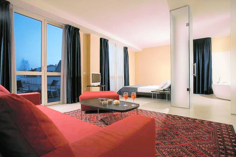 Hotel Rosso Frizzante