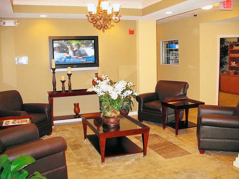 Candlewood Suites Clarksville By IHG — photo 4
