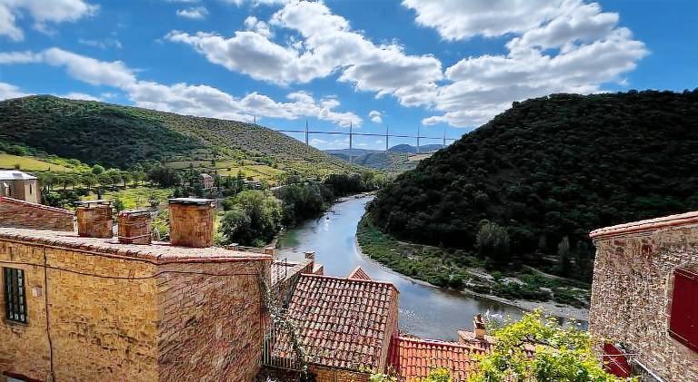 Les Roches in Millau
