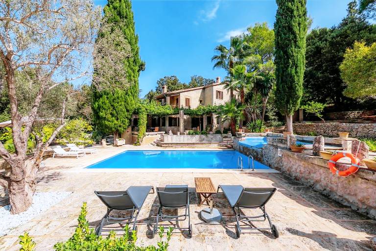 Villa  Lluc