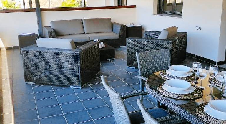 Holiday apartment with yard, terrace & private pool — photo 4