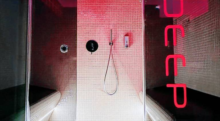 Sky DEEP jacuzzi sauna 30 FLOOR — photo 5