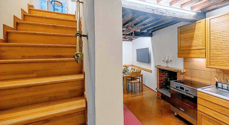 Apartment with 2 rooms for 5 persons — photo 2
