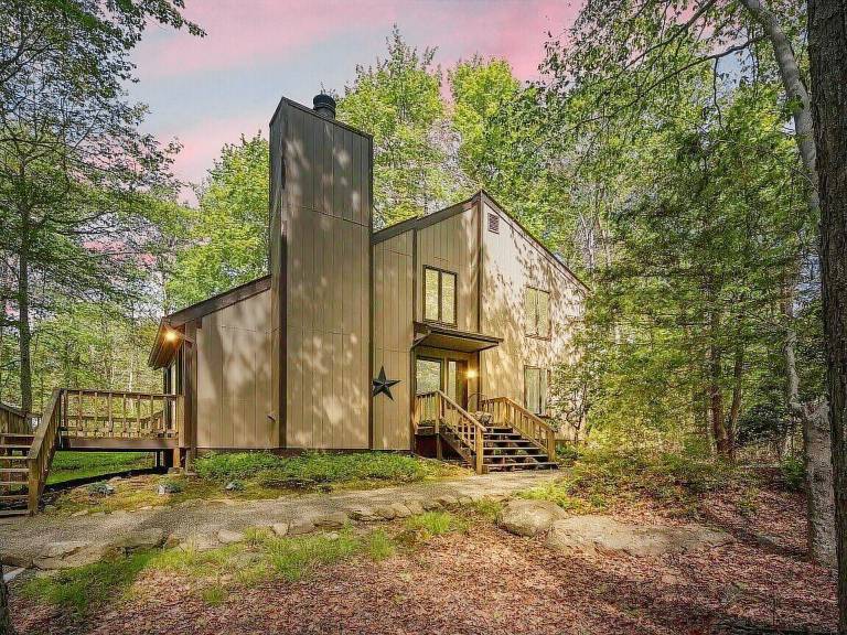 House Pocono Lake