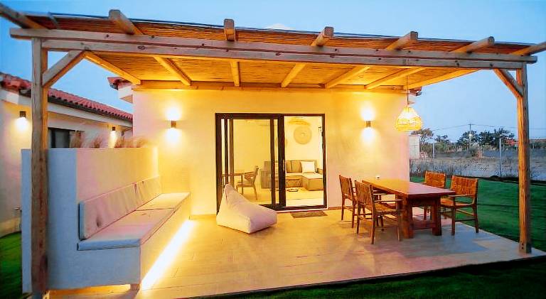 Apartment with 2 rooms for 4 persons in Lemnos