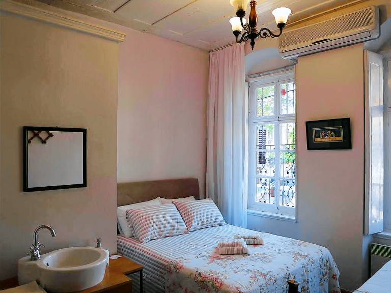 Eolya Konuk Evi in Ayvalik