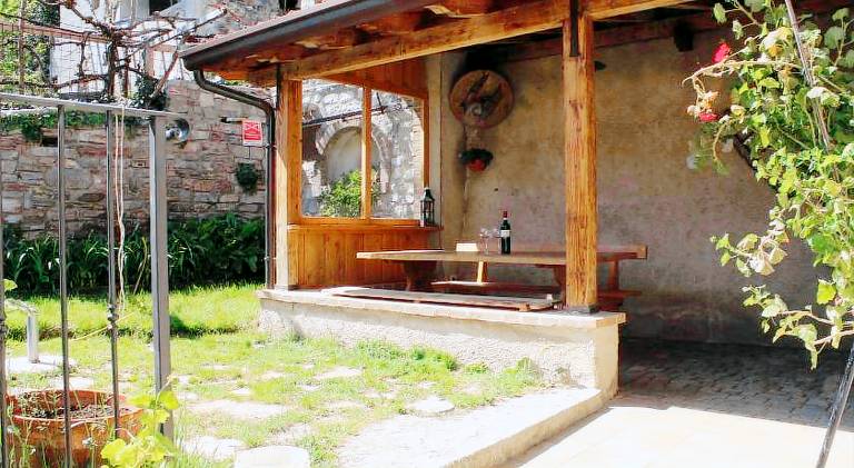 Rental apartment | Pets are welcome in Tremosine
