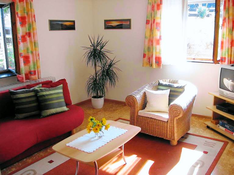 Wonderful holiday apartment with garden & terrace | Dogs allowed — photo 2