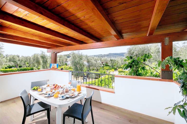 Family-oriented apartment with garden, barbecue & pool | Nature view | Dogs allowed — photo 5