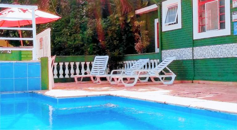 Serviced apartment with grill, pool & yard — photo 3