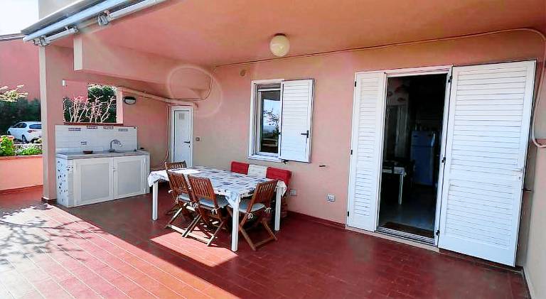 Holiday apartment with 1 room for 4 persons in Numana