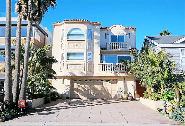 House Silver Strand