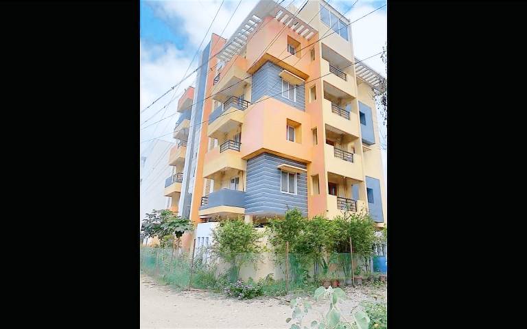Serviced apartment  Singanallur