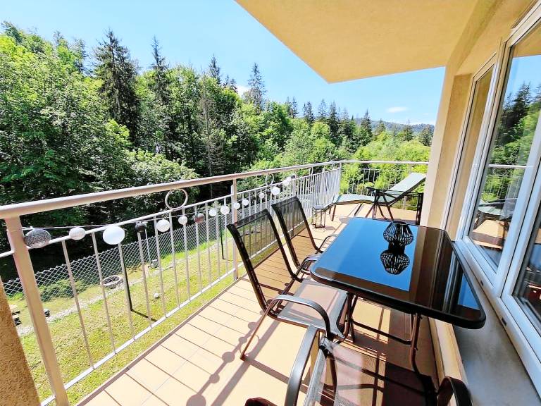 Fully equipped vacation home with patio & yard | Pets are welcome in Wisla