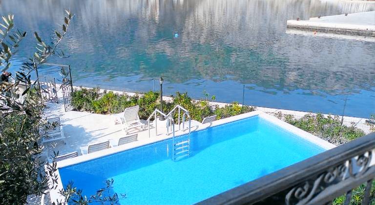 Apartma Risan