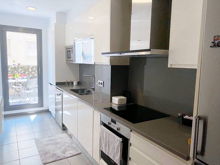 Child-friendly beautiful apartment with terrace | Next to the beach | Pet-friendly — photo 2