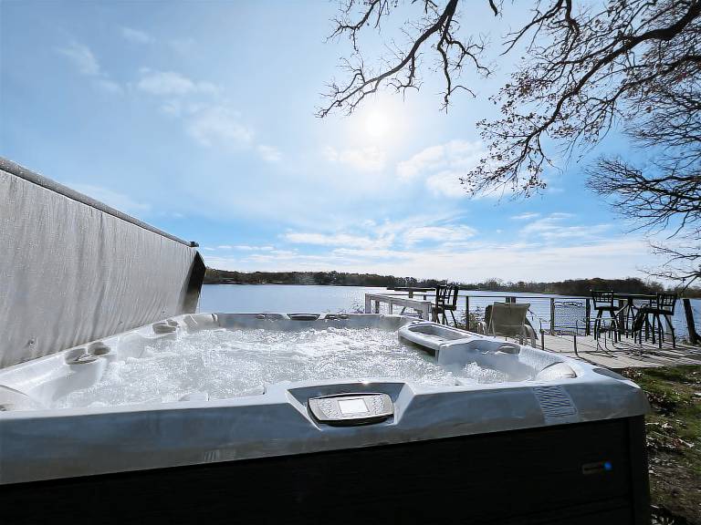 Cabin Fox Lake