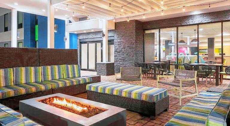 Home2 Suites by Hilton Lake Charles — photo 3