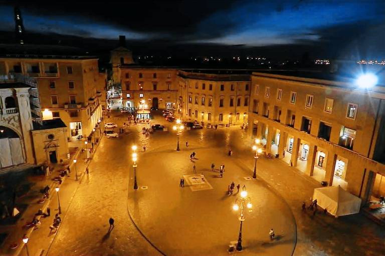 Bed & Breakfast  Lecce
